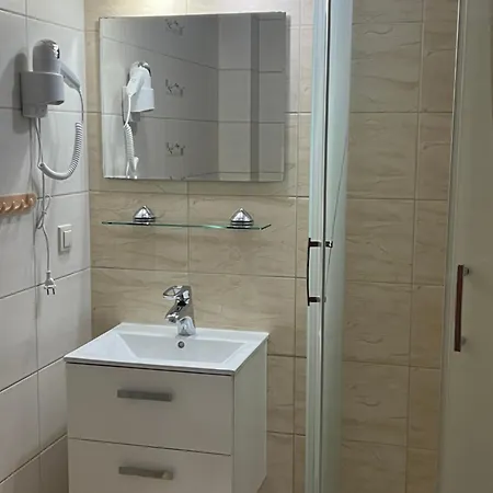 Baracuda 홈스테이